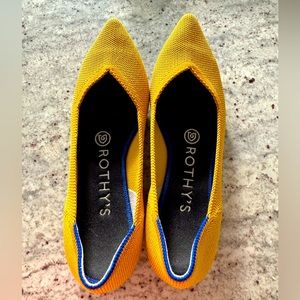 Rothy’s The Point Flats in Yellow - Size 6